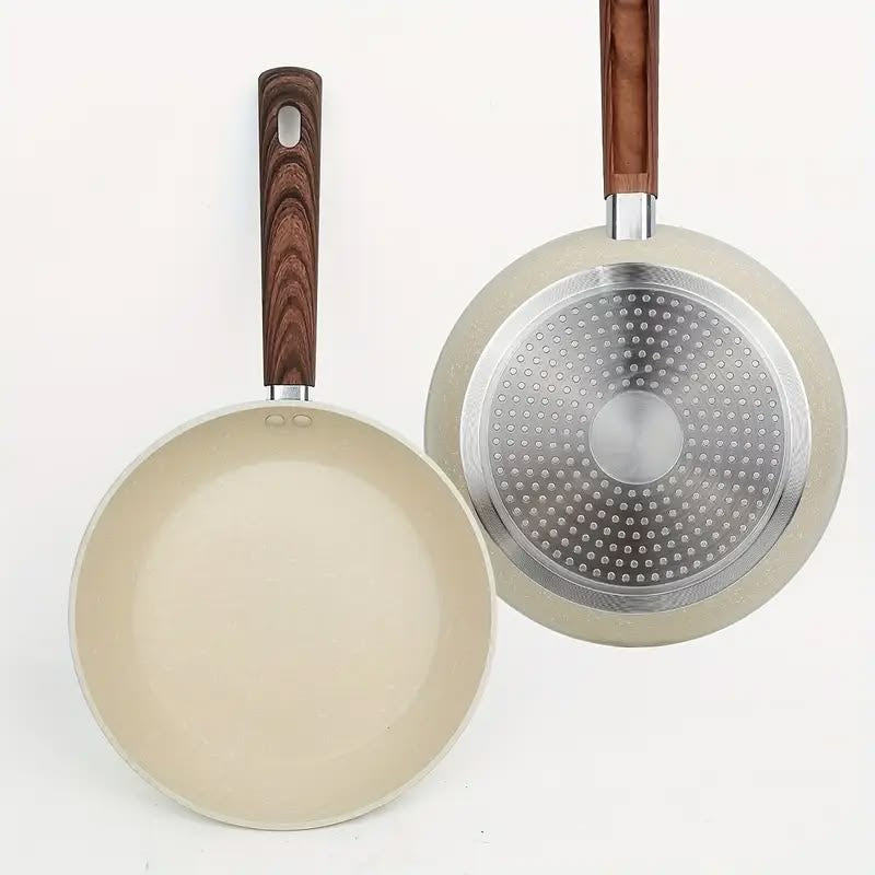 A White Cookware Set